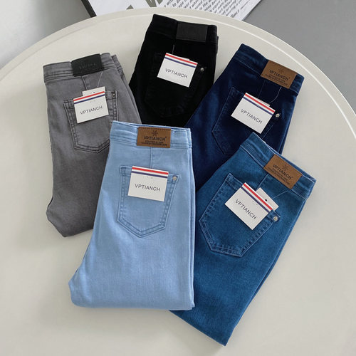 2025秋季新款修身高腰牛仔裤高弹力紧身显瘦提臀加绒小脚裤长裤 - 图1