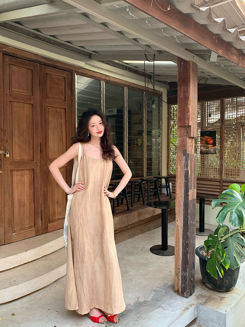 酒午自制【夏晚风】法式天丝亚麻打结肩带U型领连衣裙褶皱吊带裙,淘宝优惠券,粉丝福利购,淘宝优惠卷