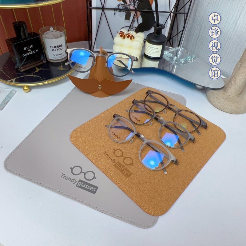 新品双面复古皮革软木眼镜店展示高档垫墨镜眼镜垫装饰陈列柜道具,淘宝优惠券,粉丝福利购,淘宝优惠卷