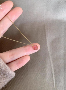高保色粉色小方豆项链女小众轻奢