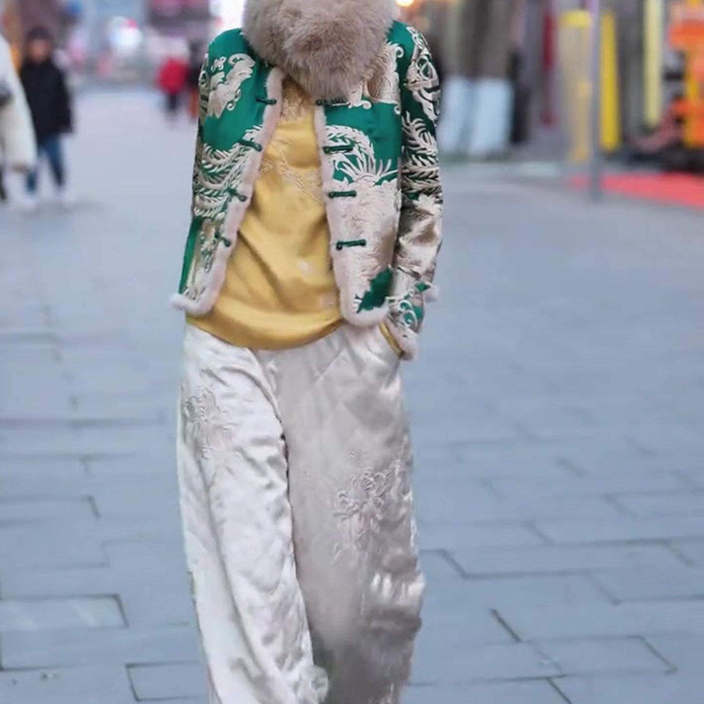 国风时尚套装女2025冬季新款毛毛拼接刺绣外套+压格阔腿裤两件套,淘宝优惠券,粉丝福利购,淘宝优惠卷