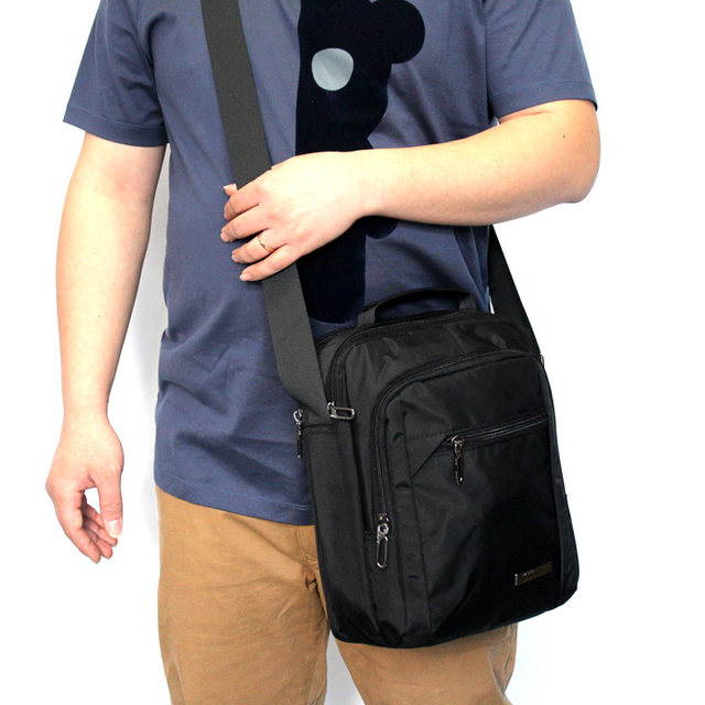 One-shoulder waterproof men's bag Aotian backpack