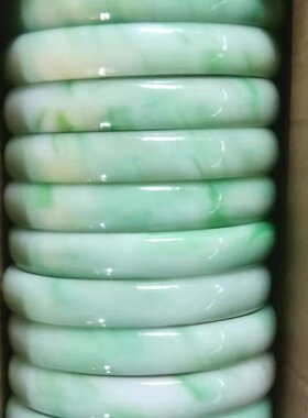 12毫米正圈玻璃手镯桃花酿扁镯