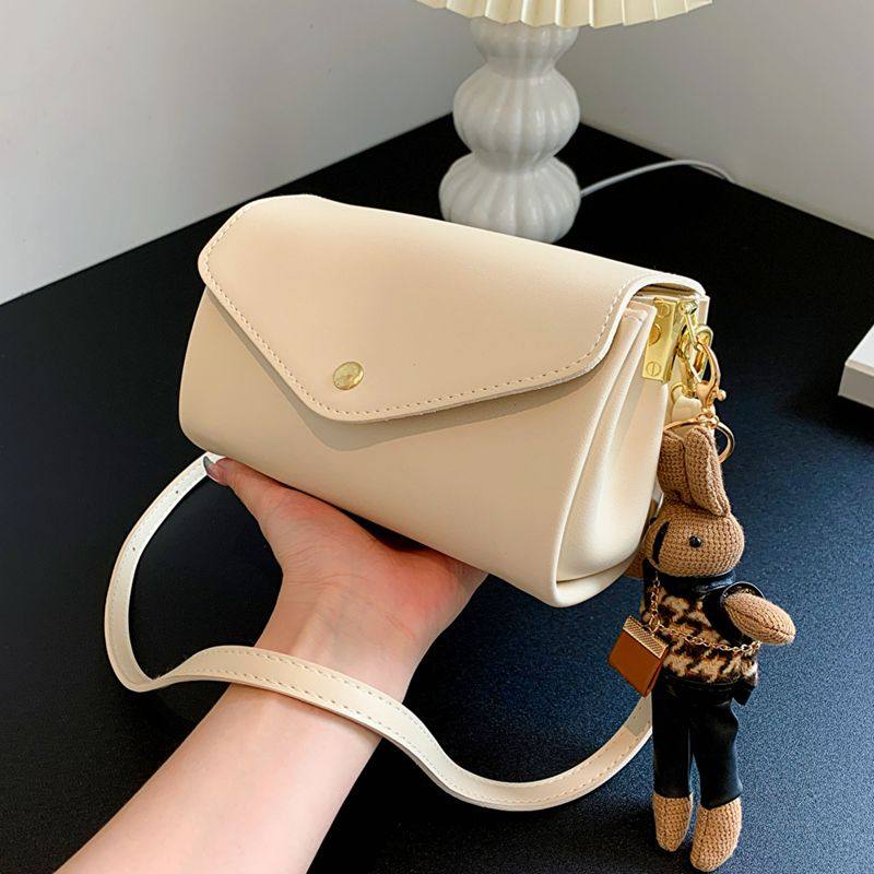 今年流行包包女2025新款韩系简约百搭斜挎包高级感复古单肩小方包,淘宝优惠券,粉丝福利购,淘宝优惠卷