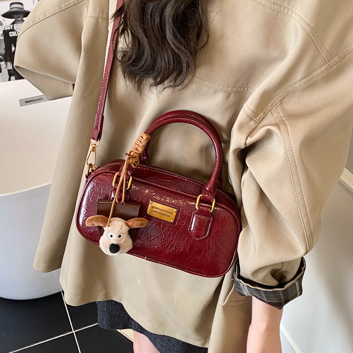 美拉德复古小包包女式2025新款秋冬高级感百搭斜挎包手提保龄球包,淘宝优惠券,粉丝福利购,淘宝优惠卷