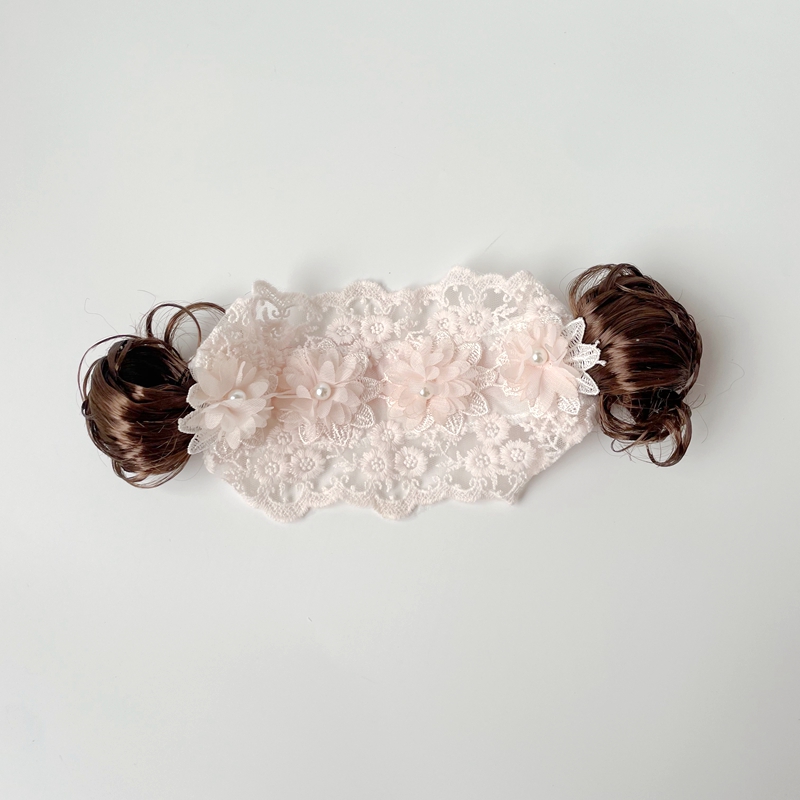 新款宝宝新生儿婴儿周岁假发发带发饰棉线蕾丝头花护囟门韩国头饰 - 图1