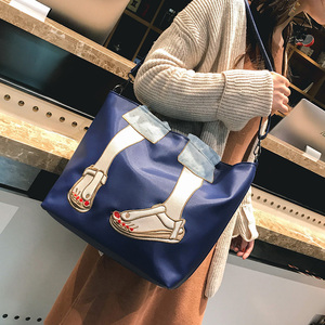 韩版时尚刺绣拼接手提包