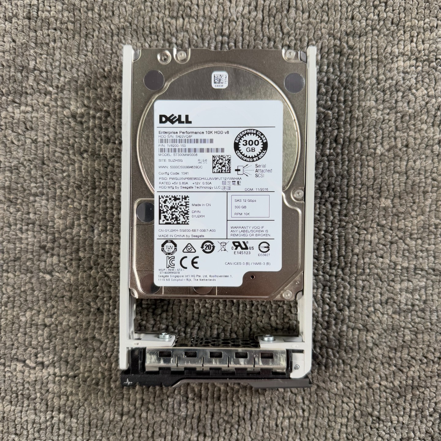 Dell ST300MM0008 0YJ2KH 300G 2.5寸 10K 12GB SAS 服务器硬盘 - 图0