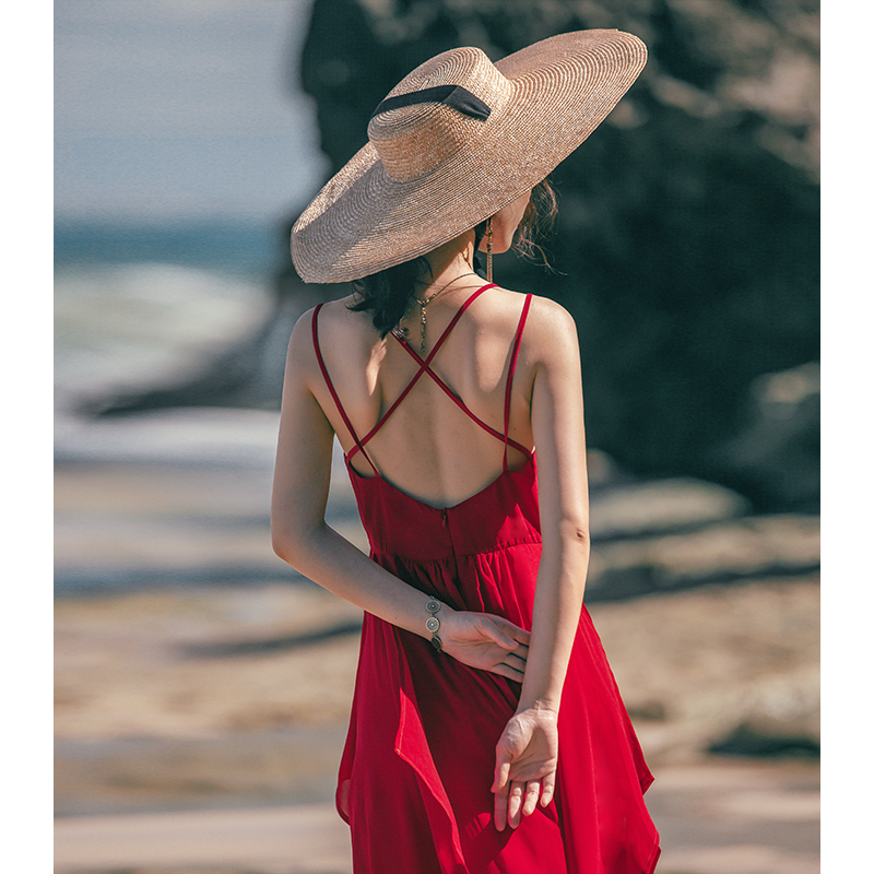 红色雪纺吊带连衣裙女夏海边度假沙滩裙子三亚超仙长裙拍照大红裙