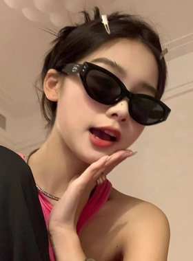 时尚先锋窄框黑色墨镜痞帅个性小猫眼美式复古偏光防紫外线太阳镜
