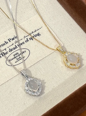 925纯银白玉髓项链女复古国风优雅气质高级感锁骨链几何圆形吊坠