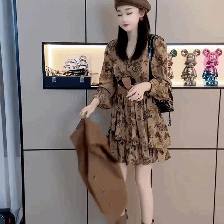 碎花连衣裙马甲两件套女新款港风时尚气质减龄长袖雪纺裙马夹套装,淘宝优惠券,粉丝福利购,淘宝优惠卷