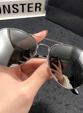 太阳镜男士驾驶蛤蟆夜视开车