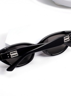 跨境热卖时尚高级感猫眼墨镜女GCENG显脸小防紫外线太阳眼镜