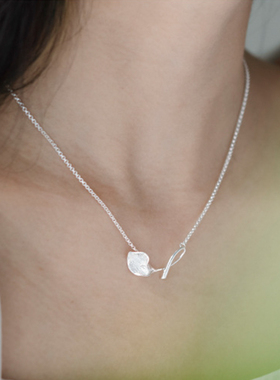 椿屿马蹄莲纯银项链锁骨链新中式