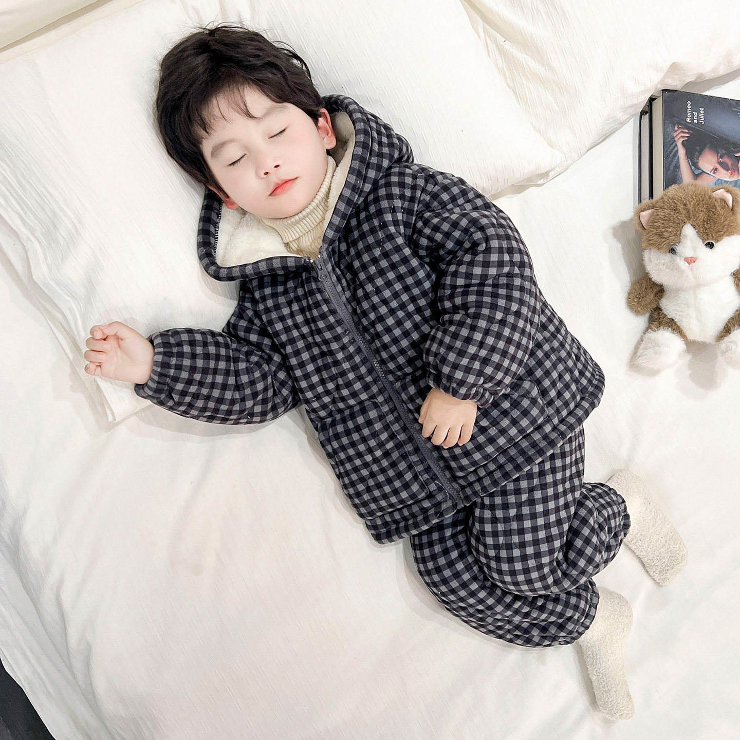 儿童三层夹棉格子珊瑚绒睡衣套装男女童冬季加厚保暖家居服可外穿,淘宝优惠券,粉丝福利购,淘宝优惠卷