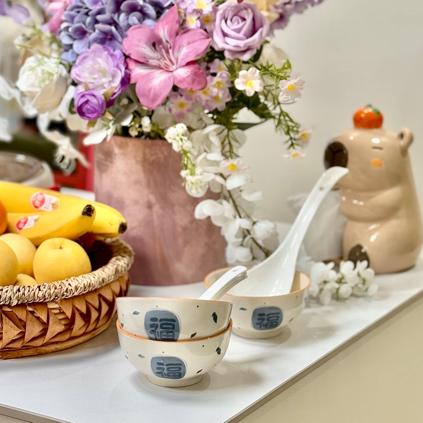 釉下彩碗碟套装家用2025新款高颜值陶瓷福字餐具乔迁送礼碗筷盘子