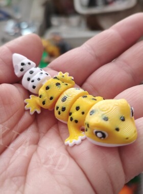 3d打印玩具豹纹守宫蜥蜴壁虎挂件钥匙扣活动关节仿真动物儿童礼物