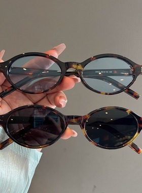 2025新款韩系时髦书呆子