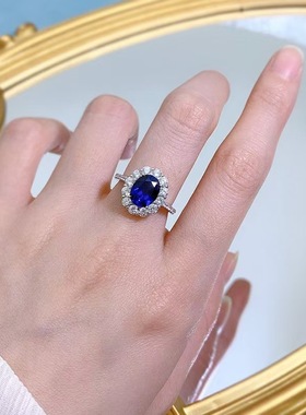 新款鸽子蛋大钻戒蓝钻满镶戒指女