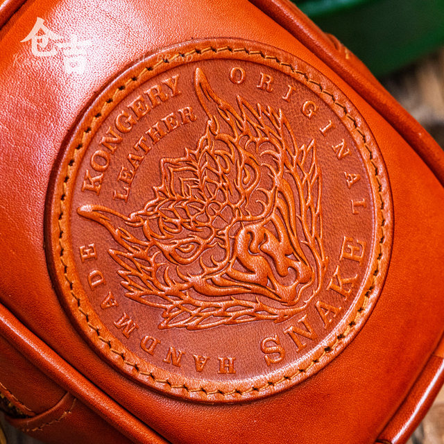 Toy bag! Kurayoshi handmade cowhide cigarette bag olive walnut core bodhi bracelet storage bag