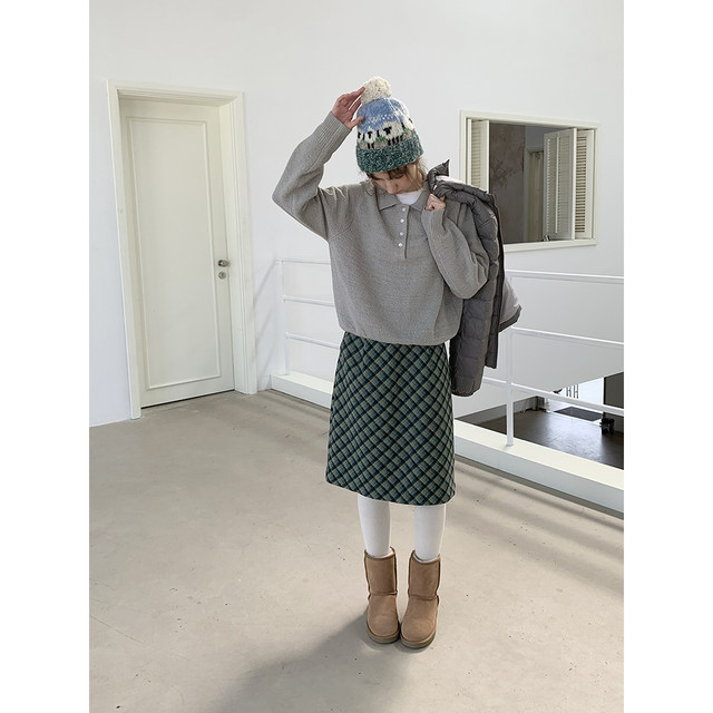 UNRETRO retro textured Polo neck sweater