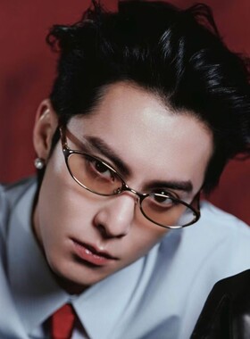 2026王鹤棣同款复古浅茶猫眼墨镜