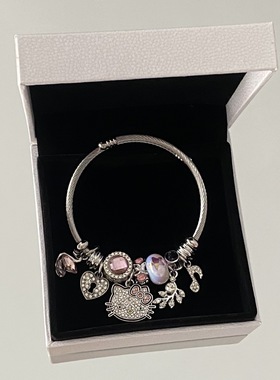 跨境时尚可爱三丽鸥手链女潘家可爱猫咪手镯串珠开口手镯吊坠饰品