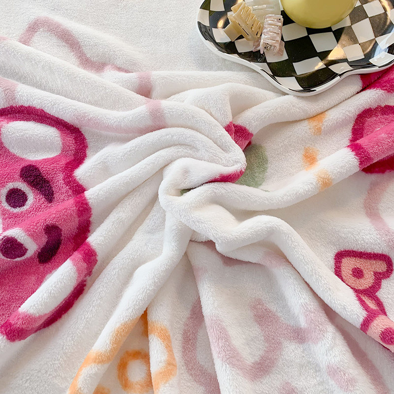 迪士尼草莓熊可爱休闲牛奶绒毛毯 星晴休闲毯/毛毯/绒毯