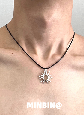 皮绳太阳漩涡项链ins风