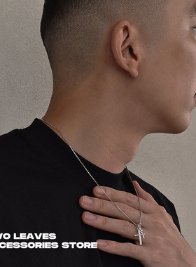 TWOLEAVES925纯银双十字架吊坠