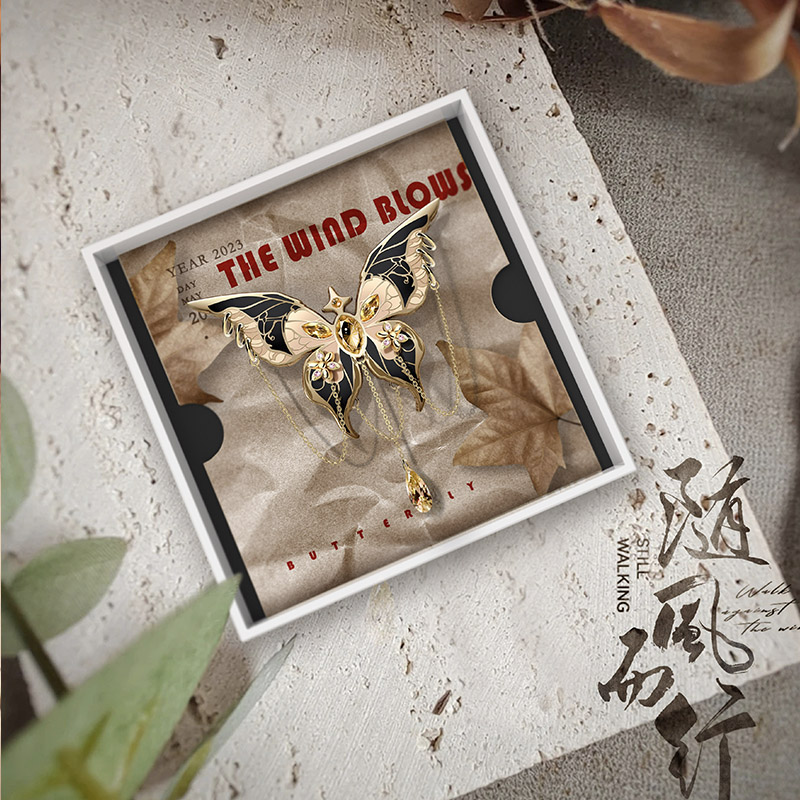 Max无界蝴蝶枯叶蝶胸针徽章高级感衬衫情侣配饰防走光生日礼物女 - 图1