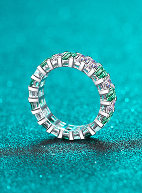 时尚S925纯银手饰女霸气满圈全莫桑钻戒指绿白相间戒指穿搭配饰