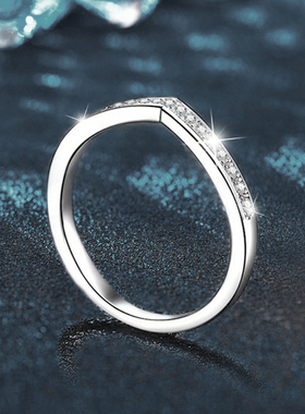 时尚925纯银V形戒指女小众高级轻奢莫桑石排戒满钻网红同款银饰品