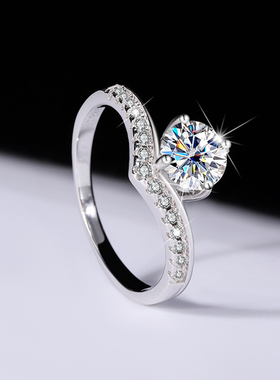 纯银镀铂金莫桑钻可过钻笔莫桑石皇冠正品钻戒仿真钻求婚结婚戒指