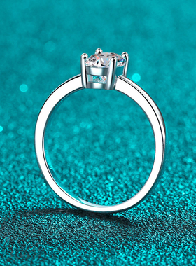 时尚S925纯银戒指女超闪鸽子蛋莫桑石精致四爪指环结婚订婚戒指