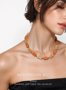 石重工碧绿淡水珍珠串珠女士项链桔色北欧复古锁骨链