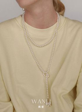 挽里施家珍珠花朵多圈项链