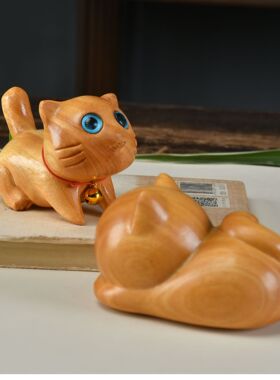 黄杨黄金檀木雕财神卡比巴拉猫咪小鹿工艺品摆件木质动物桌面茶虫