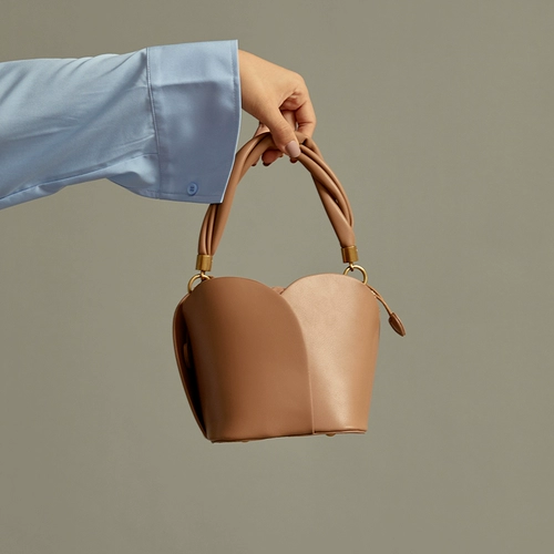 Трехмерная сумка, делается под заказ, коллекция 2023, человеческий датчик