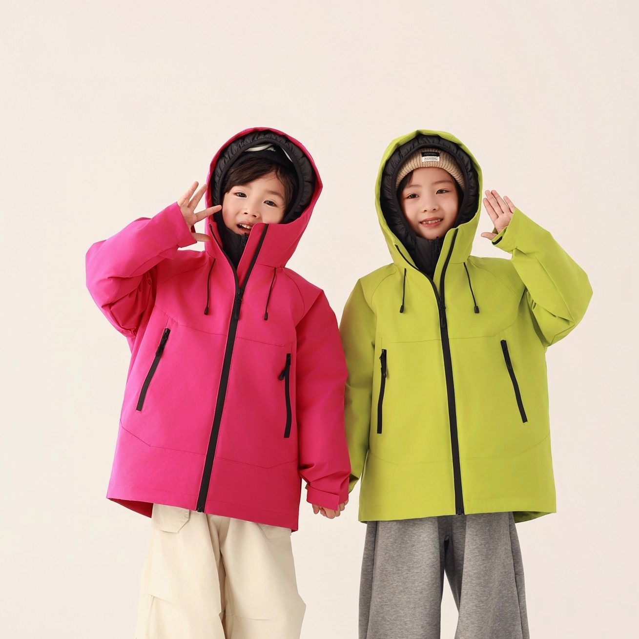 连帽90%白鸭绒羽绒内胆 ( 防水防风 )亲子三合一可拆卸羽绒冲锋衣 - 图3