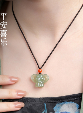 天然和田玉吉祥如意象吊坠