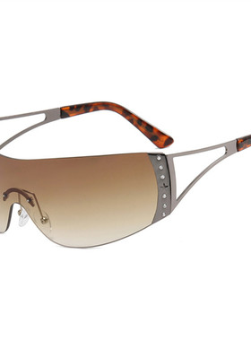 中古墨镜2022时尚千禧年辣妹