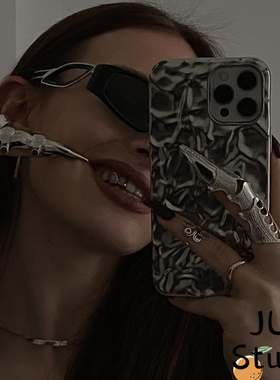 欧美猫眼墨镜时髦凹造型拍照