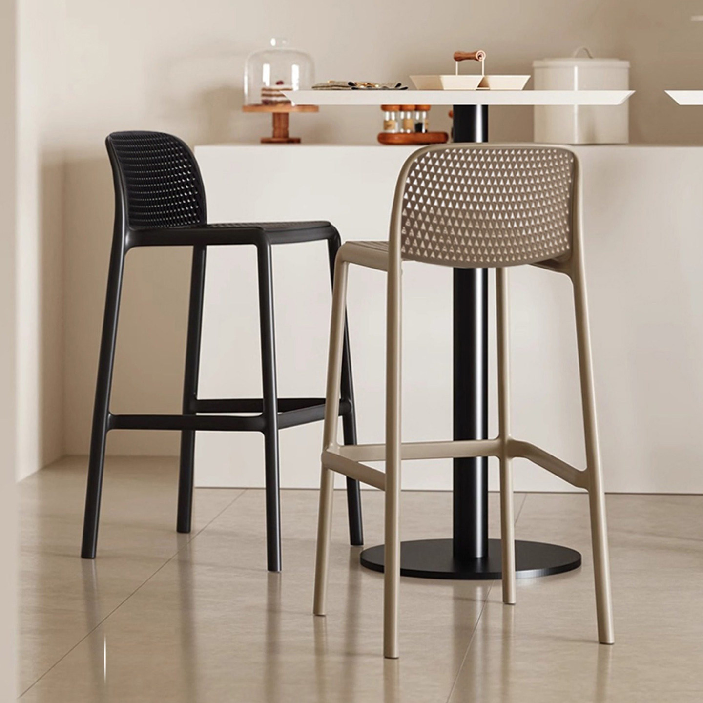 现代简约高脚椅家用塑料镂空靠背椅省空间叠放设计带搁脚吧台椅子,淘宝优惠券,粉丝福利购,淘宝优惠卷