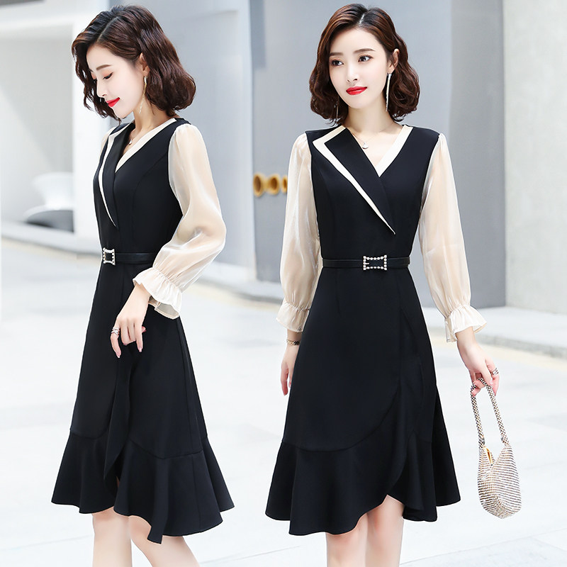 黑色西装2020秋季新款收腰连衣裙 晶彩格女装连衣裙