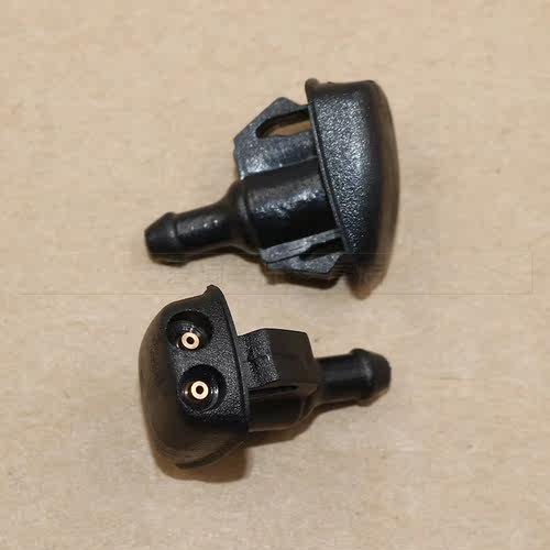 适用于长城H6长城C30C20机盖引擎盖雨刷喷水嘴喷头洒水孔雨刮水嘴 - 图1