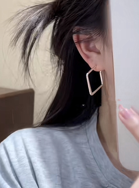 S925银针方形耳环2025新款潮女气质几何大耳坠夸张欧美显脸瘦耳饰