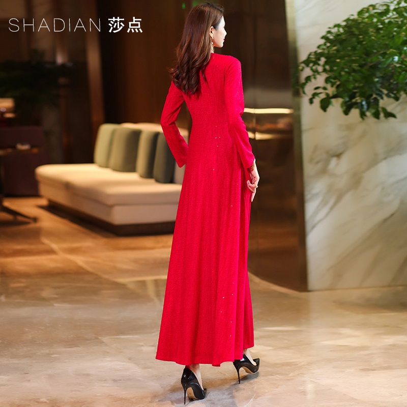 红色连衣裙长袖早春新款女收腰显瘦长裙优雅气质时尚大摆裙到脚踝