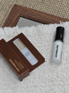 Hourglass柔焦轻盈妆前乳Illusion 3.7ml
